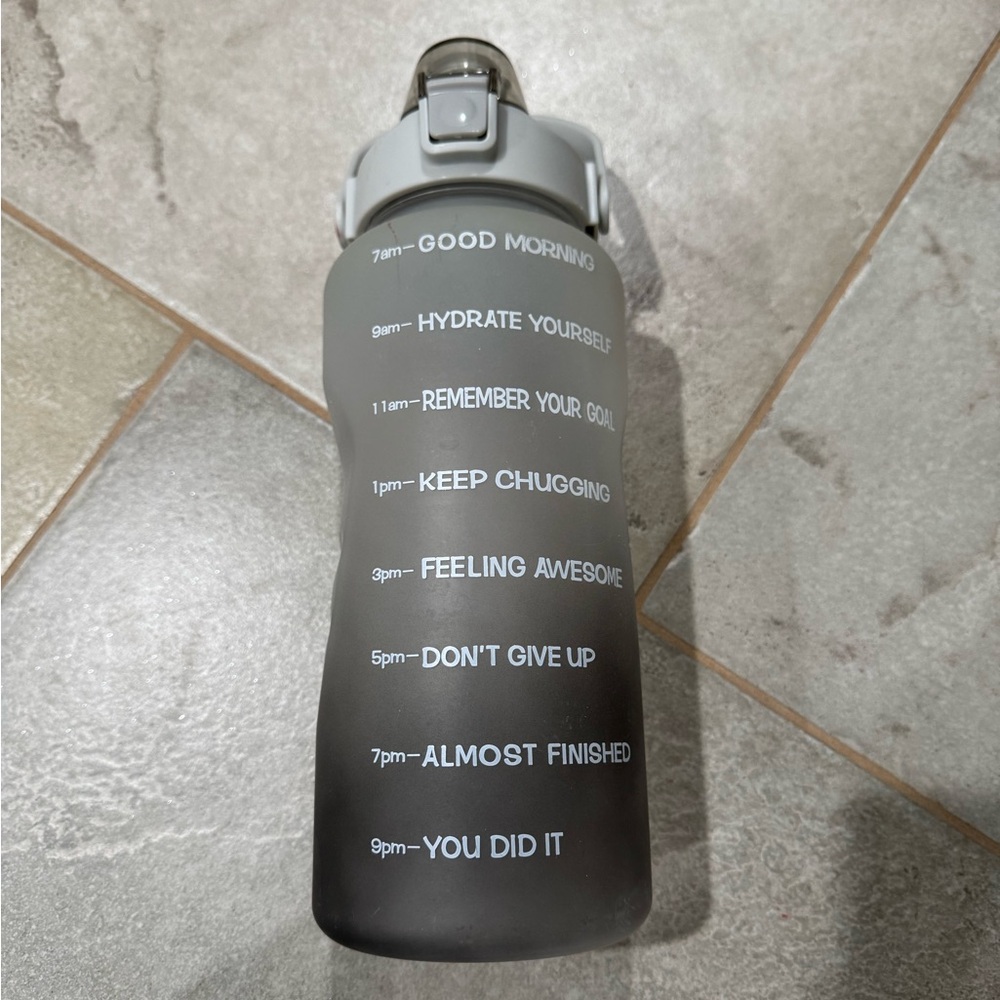 Motivational Black Water Bottle